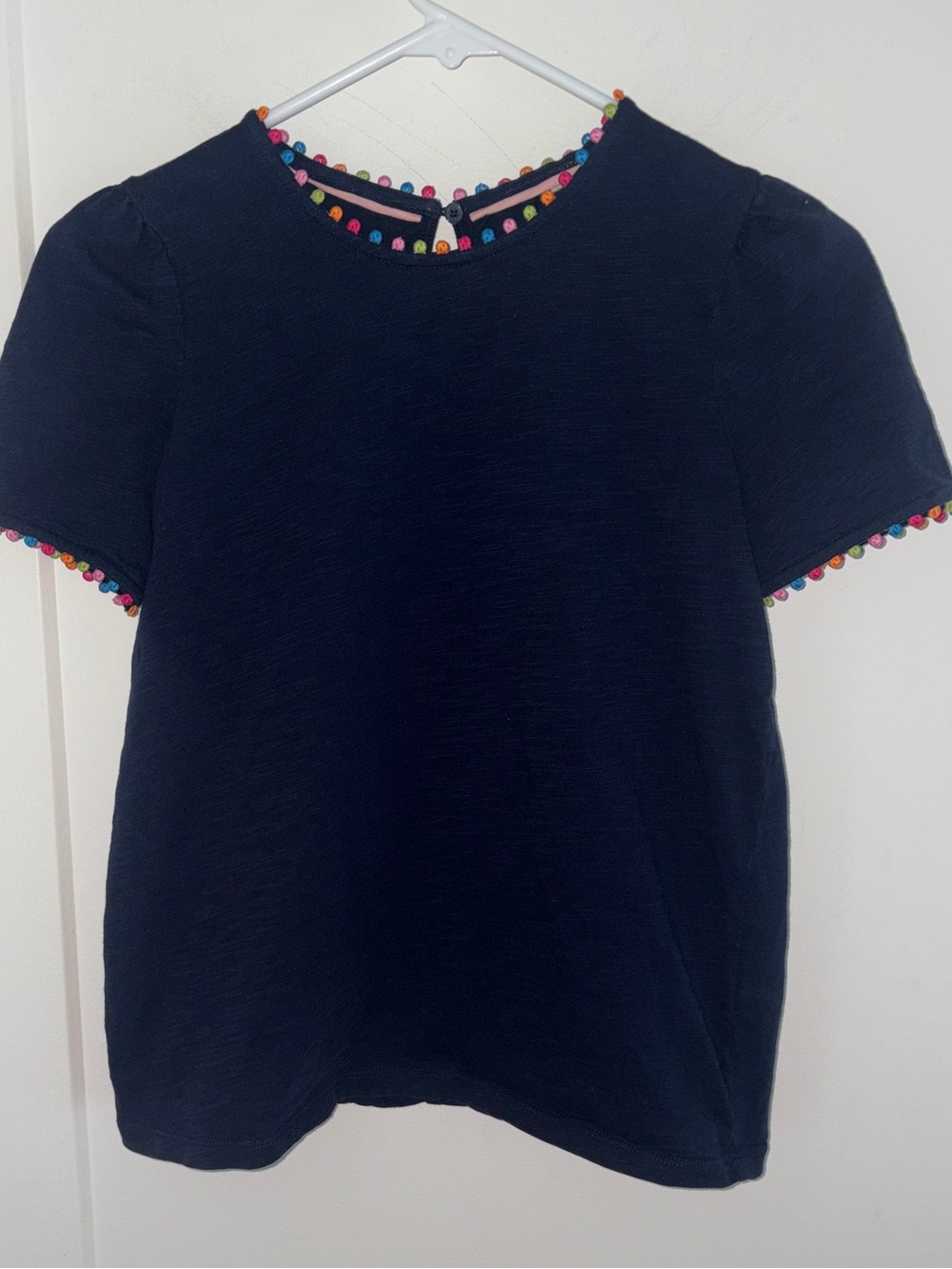NWOT Boden short sleeve top with pom trim sz 4 US